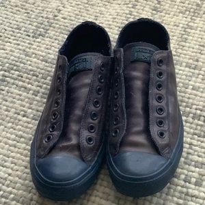 Men’s Converse Blue Obsidian low top shoes, size 10